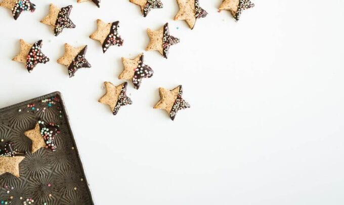 5 Tips to Enjoy the Holidays & Reduce Stress - Everything Abode