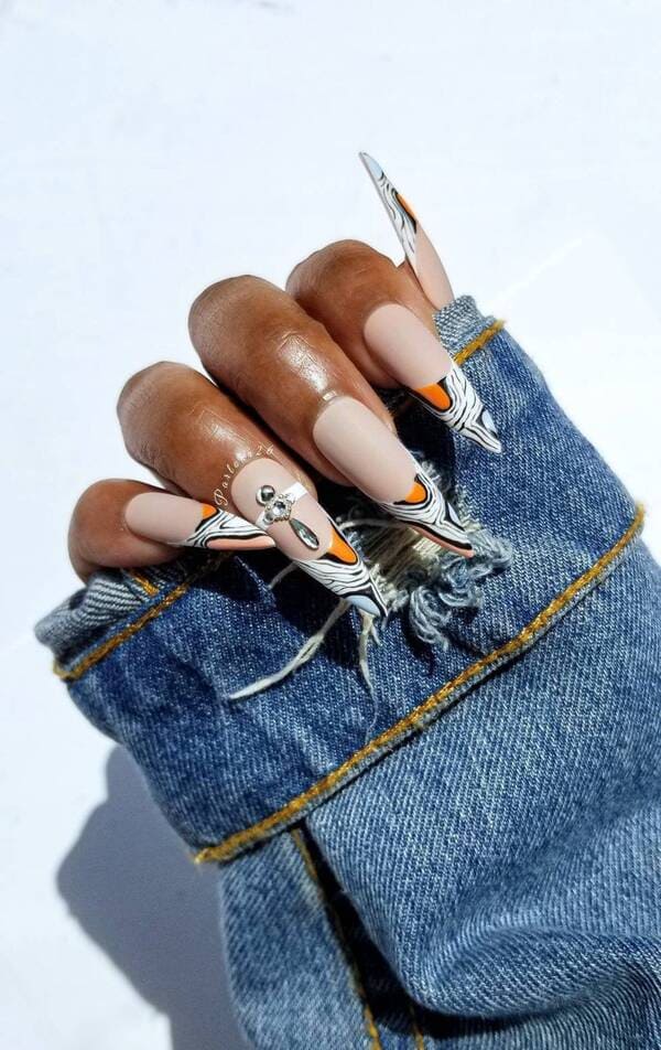 French canvas abstract french tips