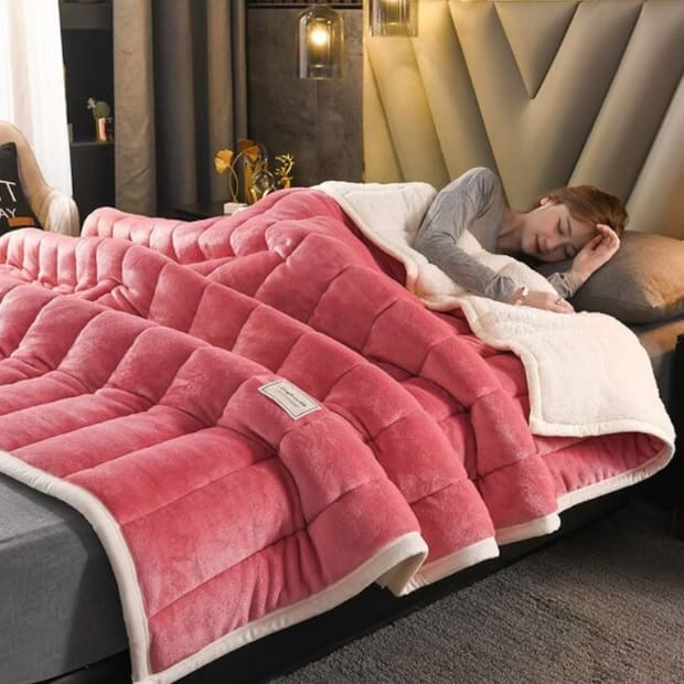 warm weighted blanket to sleep for more dopamine (1)